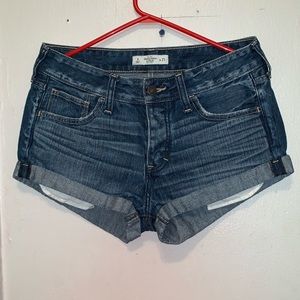 Abercrombie & Fitch Short Shorts